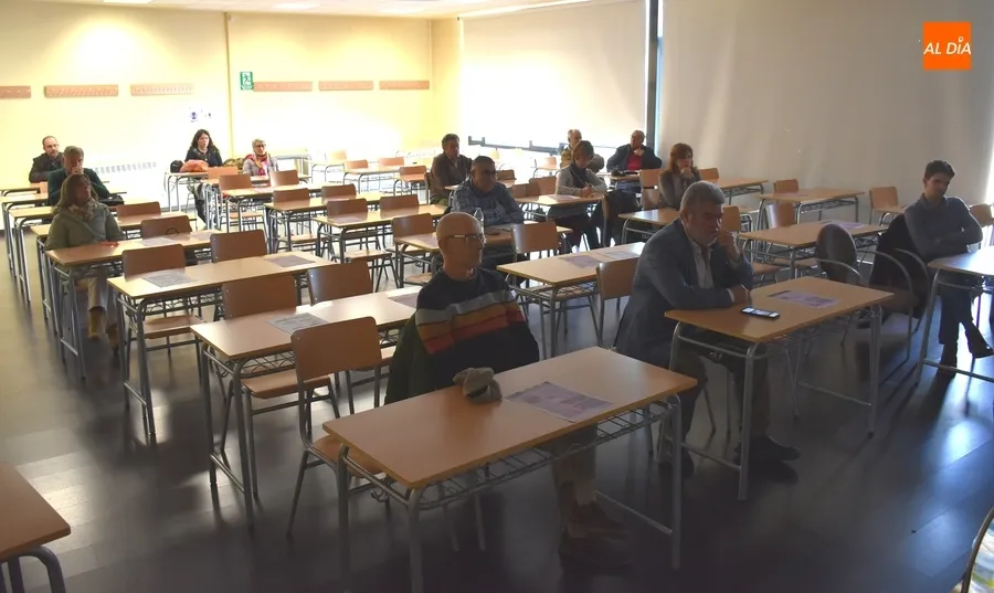 Foto 5 - Variada jornada de conferencias en el Edificio Educativo de la mano del CEM