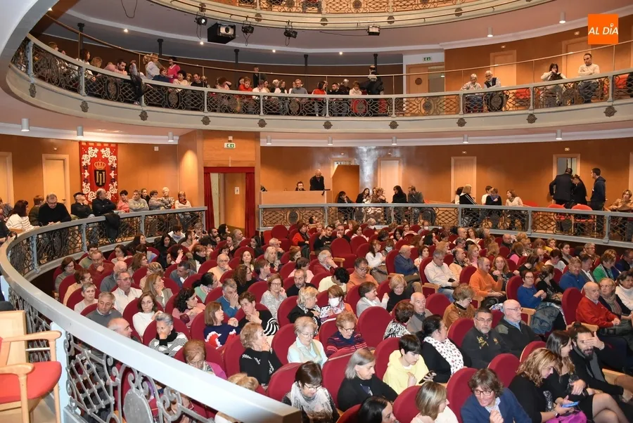 Foto 4 - Entrad&oacute;n en el Teatro Nuevo para disfrutar una vez m&aacute;s con &lsquo;Las Ni&ntilde;as de C&aacute;diz&rsquo;