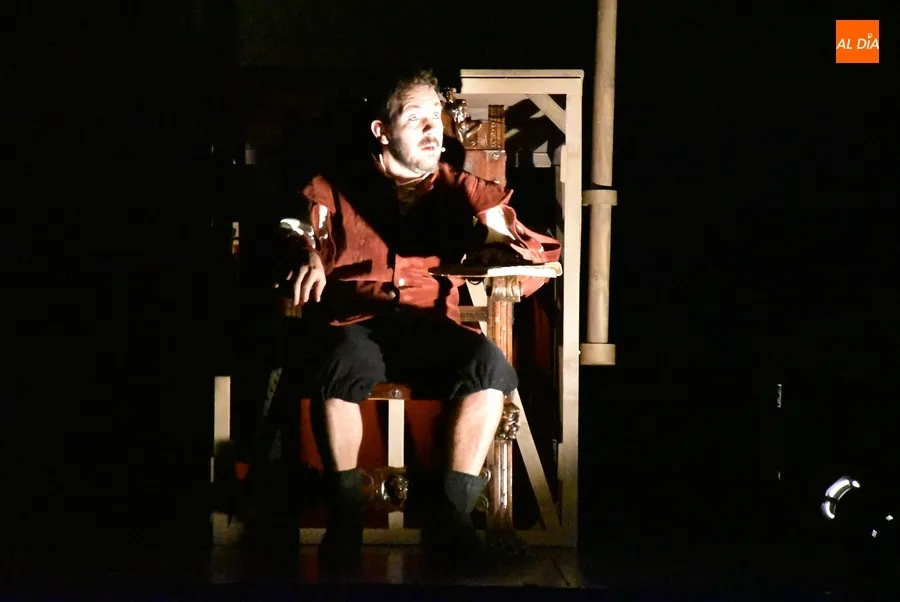 Foto 2 - Mir&oacute;briga viaja otra vez al Nuevo Mundo con Teatro de Poniente