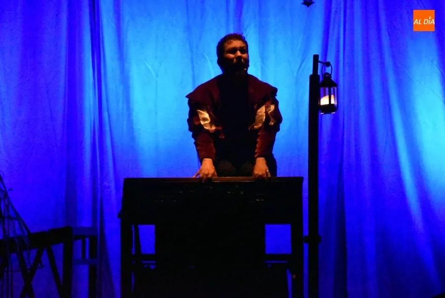 Foto 5 - Mir&oacute;briga viaja otra vez al Nuevo Mundo con Teatro de Poniente