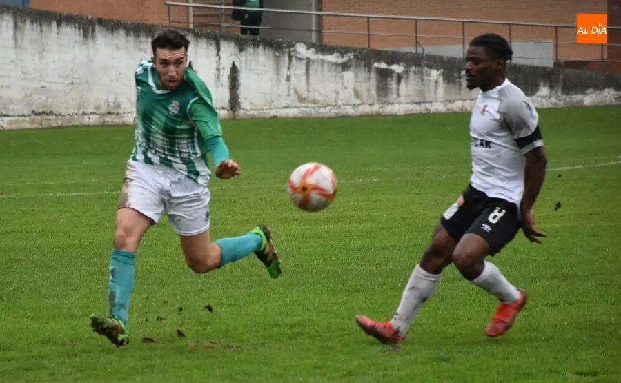 Foto 11 - Jos&eacute; Manuel y Pepo dan nombre a la merecida victoria del Ciudad Rodrigo ante el Betis