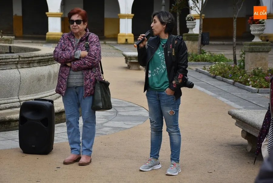 Foto 2 - C&aacute;ritas enriquece &aacute;rboles dentro de su conmemoraci&oacute;n de la Jornada Mundial de los Pobres