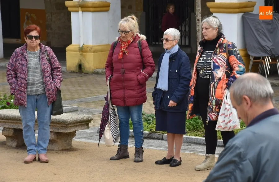 Foto 8 - C&aacute;ritas enriquece &aacute;rboles dentro de su conmemoraci&oacute;n de la Jornada Mundial de los Pobres