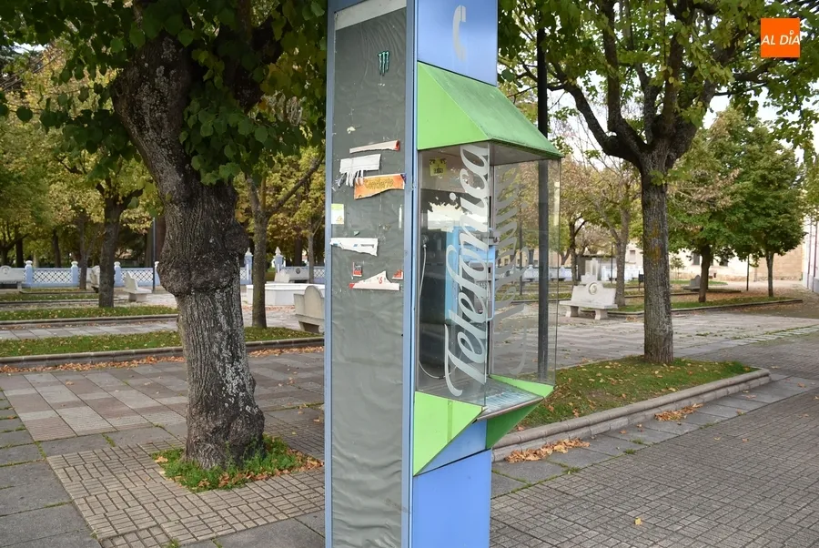 Foto 5 - Telef&oacute;nica suprimir&aacute; de forma inminente las 5 cabinas que quedan en las calles mirobrigenses