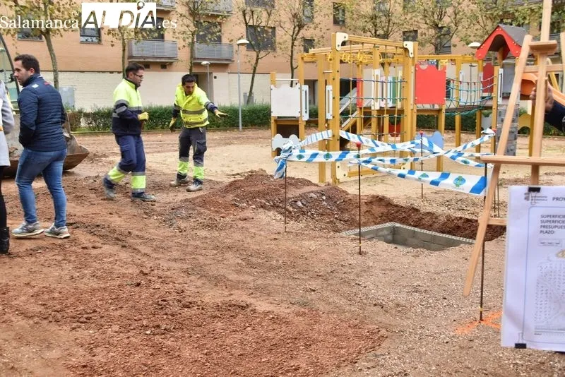 Obras en la Plazuela Winston Churchill (Barrio del Zurguén) | FOTOS: Vanesa Martins