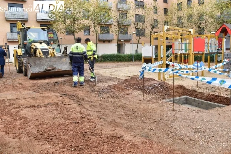 Obras en la Plazuela Winston Churchill (Barrio del Zurguén) | FOTOS: Vanesa Martins