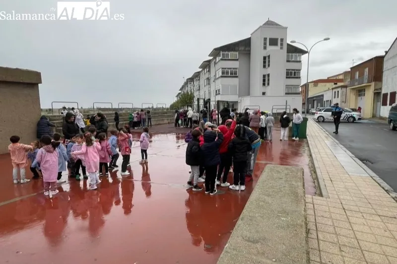 El CEIP Severiano Montero organizaba un simulacro de emergencia 