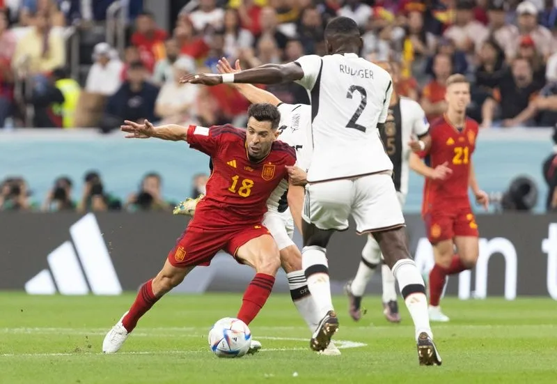 Foto 17 - Espa&ntilde;a deja escapar viva a Alemania y buscar&aacute; el pase a octavos contra Jap&oacute;n (1-1)