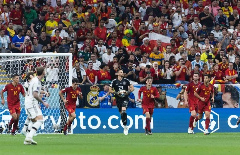 Foto 12 - Espa&ntilde;a deja escapar viva a Alemania y buscar&aacute; el pase a octavos contra Jap&oacute;n (1-1)