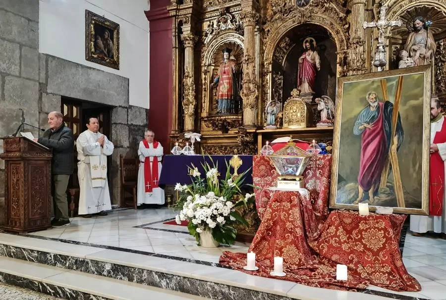 Foto 8 - La Parroquia de San Andr&eacute;s culmina los actos festivos en honor al Ap&oacute;stol que le da nombre