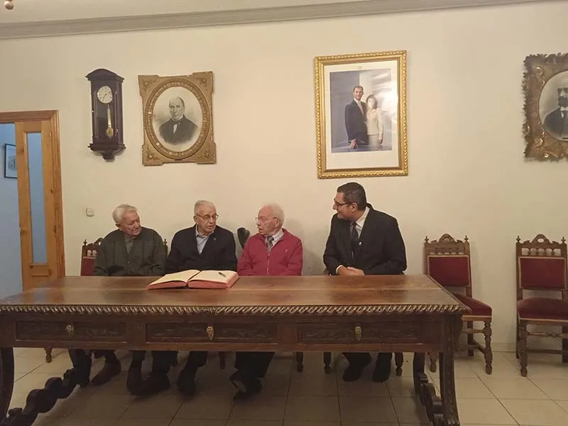 Foto 2 - El Casino Obrero rinde honores a sus socios m&aacute;s antiguos