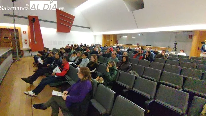 Charla sobre digitalización de empresas promovida por la Gestoría García Dos ante la llegada de la Ley Antifraude / CORRAL