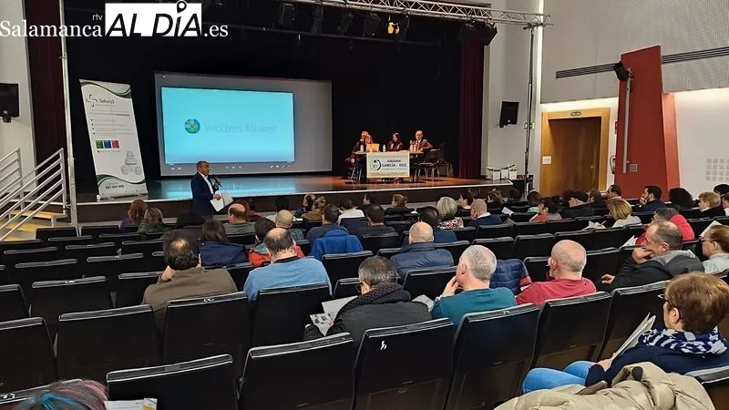 Charla sobre digitalización de empresas promovida por la Gestoría García Dos ante la llegada de la Ley Antifraude / CORRAL