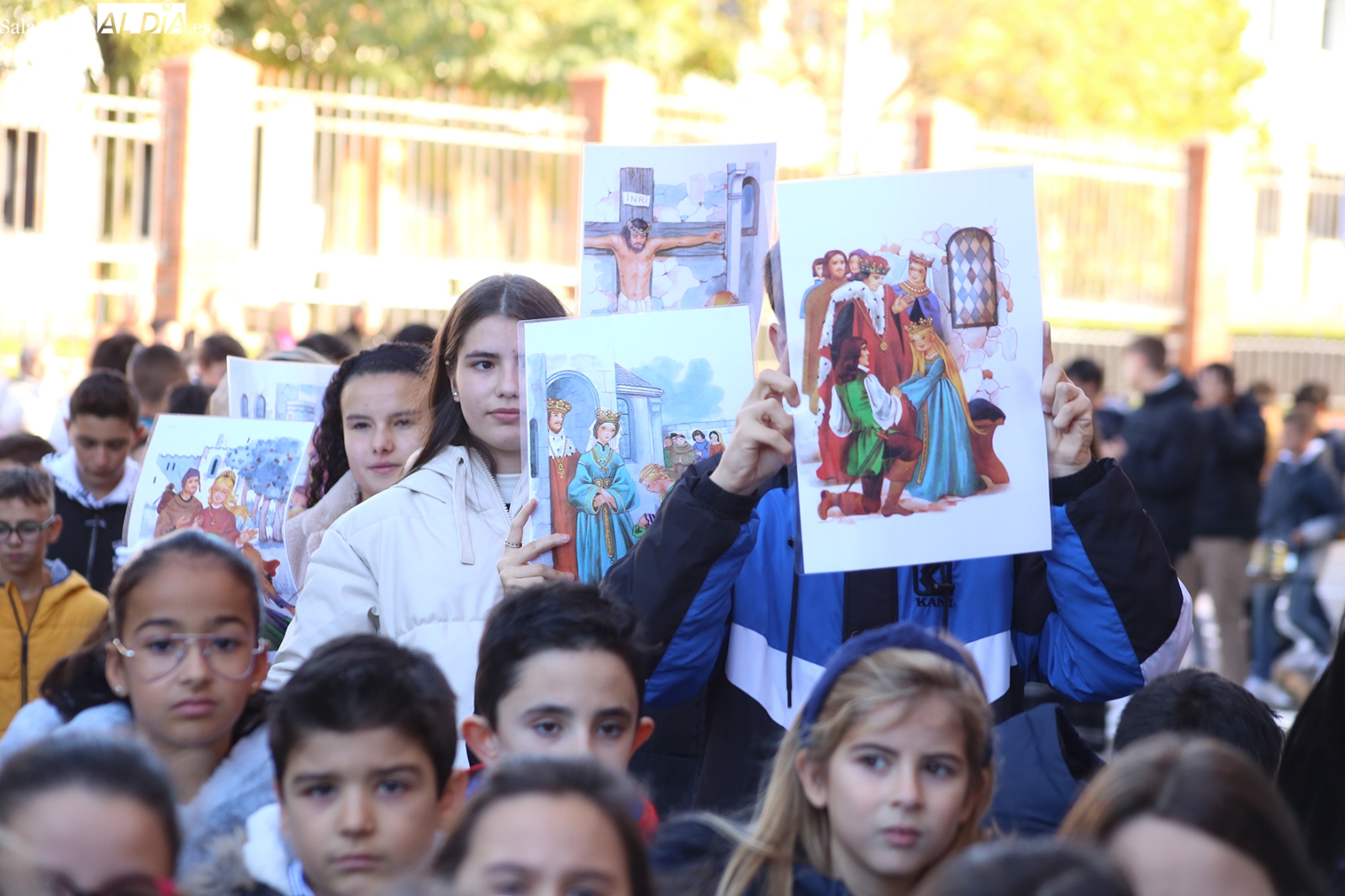 Foto 25 - Fiesta y procesión en el Colegio Santa Isabel
