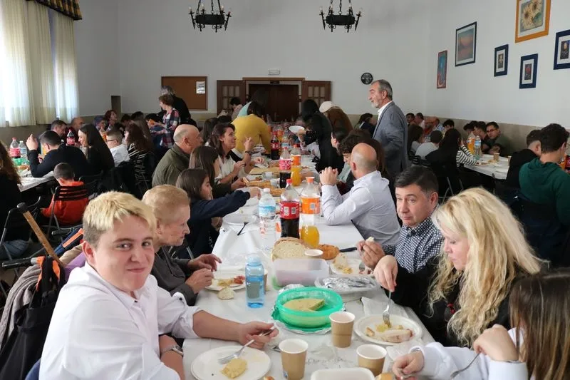 Foto 2 - El Colegio y Seminario San Jer&oacute;nimo celebra su primer D&iacute;a de la Familia