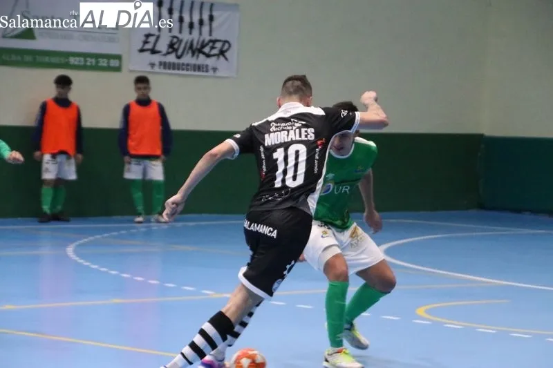 Foto 9 - El Piensos Dur&aacute;n Albense y Unionistas FS firman las tablas en un derbi de infarto (4-4)