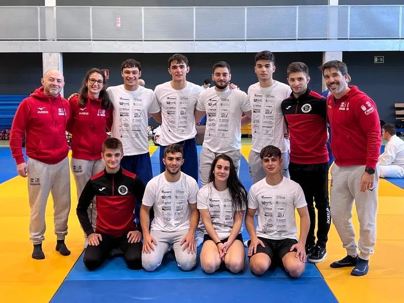Foto 7 - Los judocas del club Doryoku cuajan un gran campeonato auton&oacute;mico senior 