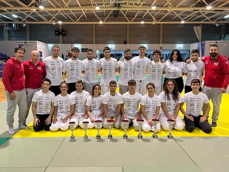 Foto 2 - Los judocas del club Doryoku cuajan un gran campeonato auton&oacute;mico senior 