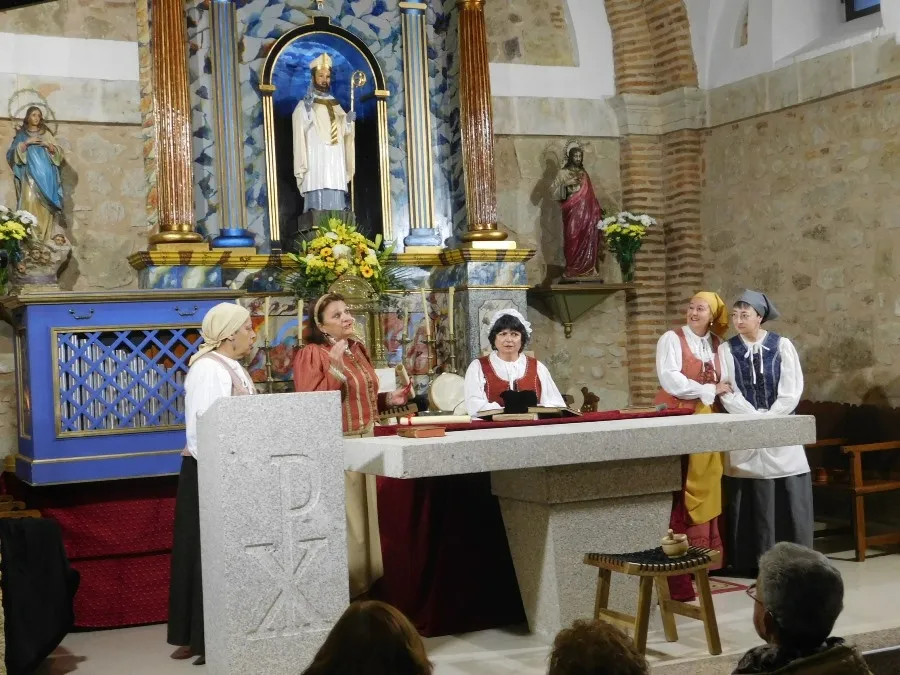 Foto 2 - La gira de &lsquo;Buscando a Nebrija&rsquo; llega a Mart&iacute;n de Yeltes