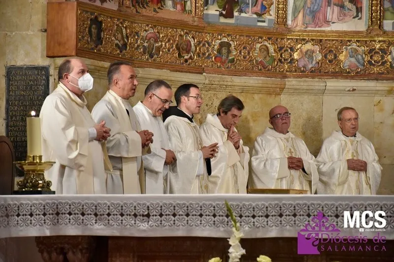 Rito de apertura del Año Jubilar Teresiano en la Catedral de Salamanca. Foto de  MCS Óscar García