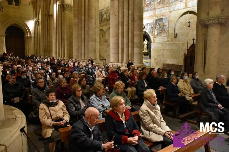 Rito de apertura del Año Jubilar Teresiano en la Catedral de Salamanca. Foto de  MCS Óscar García
