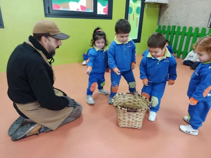 Fiesta del Magosto en el colegio Marista Champagnat de Salamanca