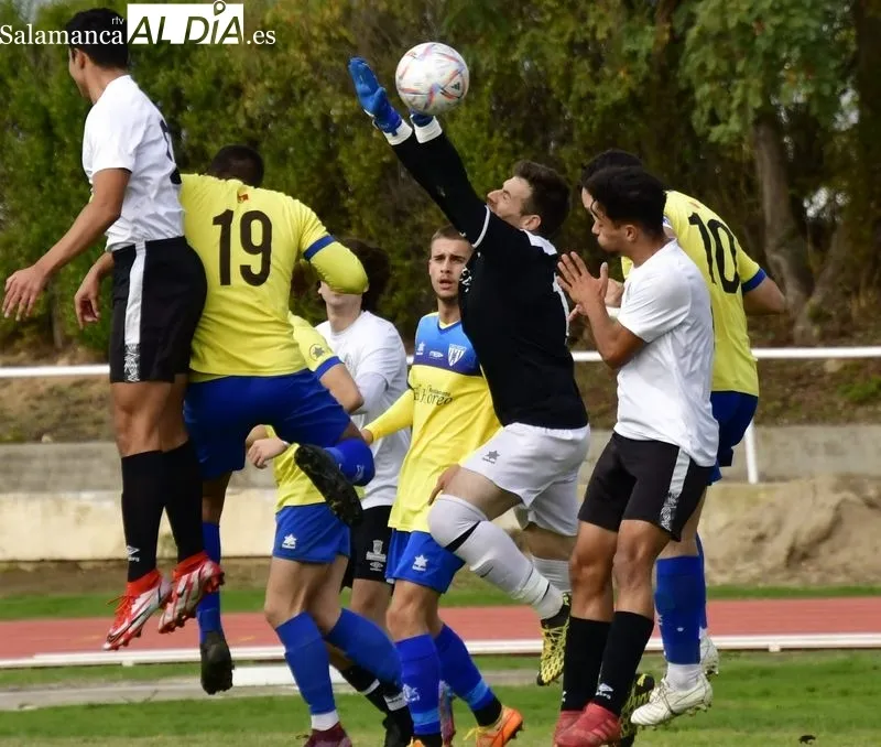 Foto 5 - La Regional de Aficionados 'estrena' Las Pistas
