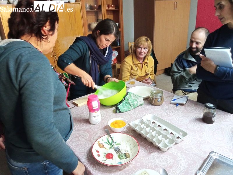Jornada en Monleras sobre el aprovechamiento de la bellota como recurso alimenticio