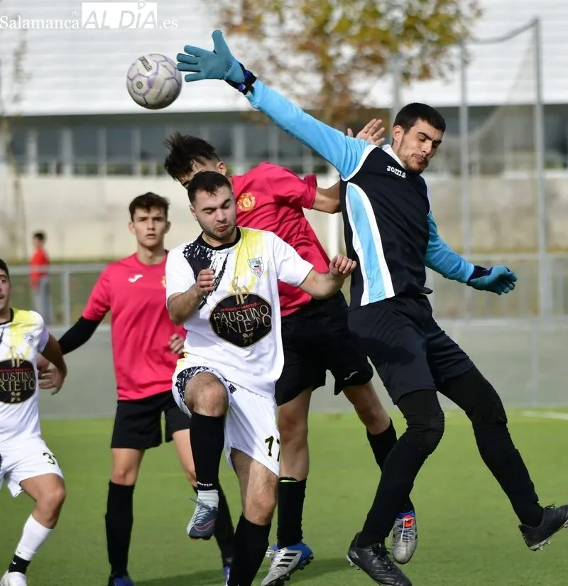 Galería de imágenes de un partido de Futormes / Fotos: SALAMANCArtv AL DÍA
