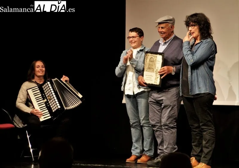 Homenaje a Arcadio Vicente en Monleras