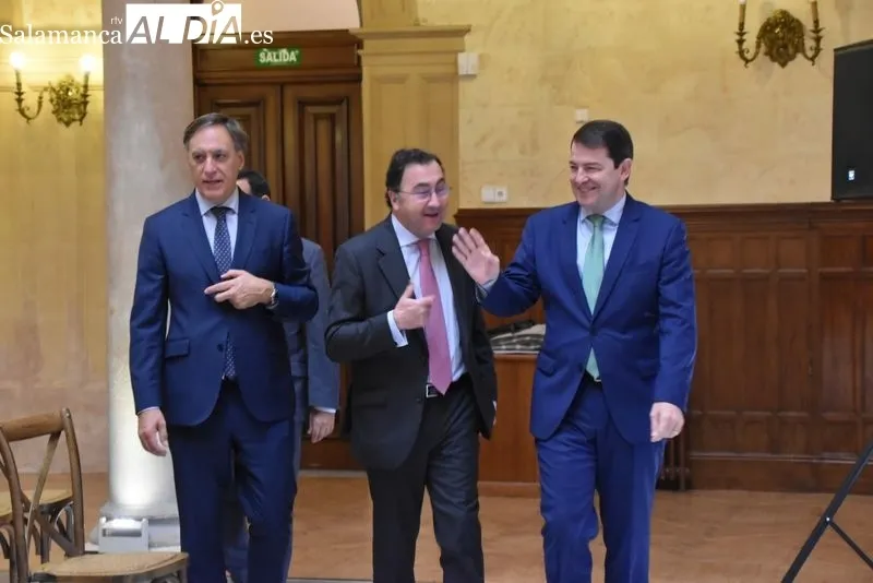 Celebración de Aqualia Salamanca, en el Casino, con motivo de su 25 aniversario. Foto de Vanesa Martins