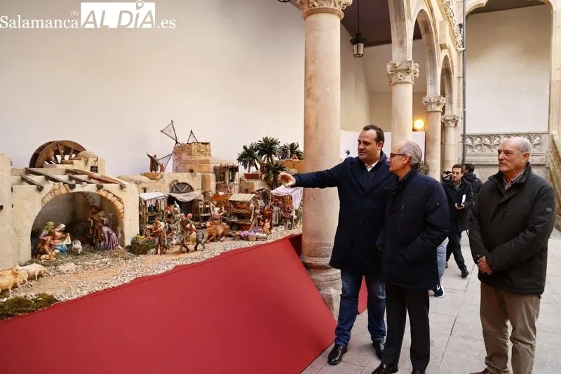 Belén en el patio del Palacio de la Salina. Foto de David Sañudo