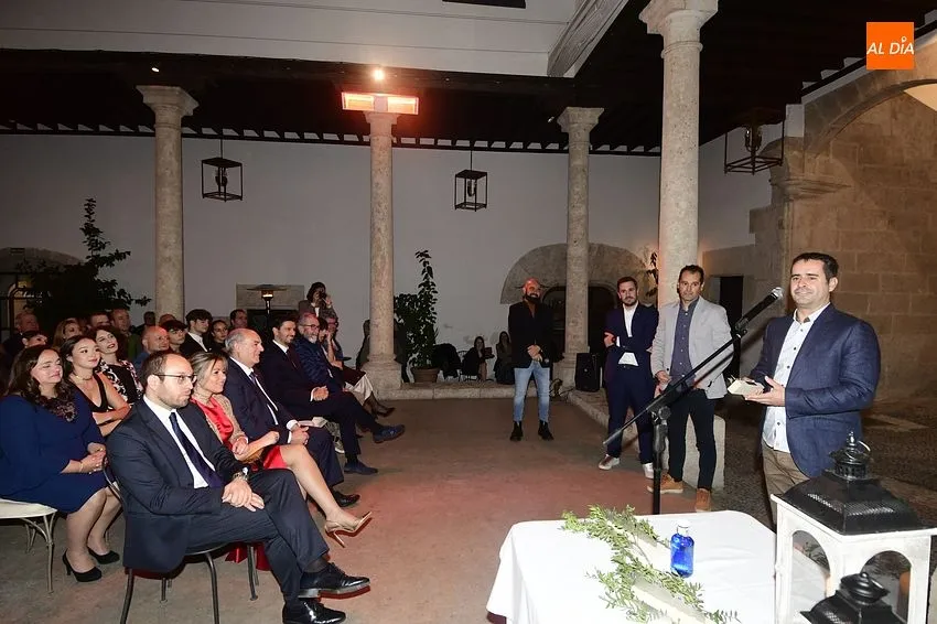 Foto 11 - El empresariado mirobrigense se viste de gala para reconocer a Helix Zamarro, Grupo Hermon y Miroliva