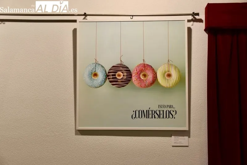 Exposición ‘Mujer-ES, no más cuentos’, de la artista Coral Corona en la Casa de la Mujer. Foto de Vanesa Martins