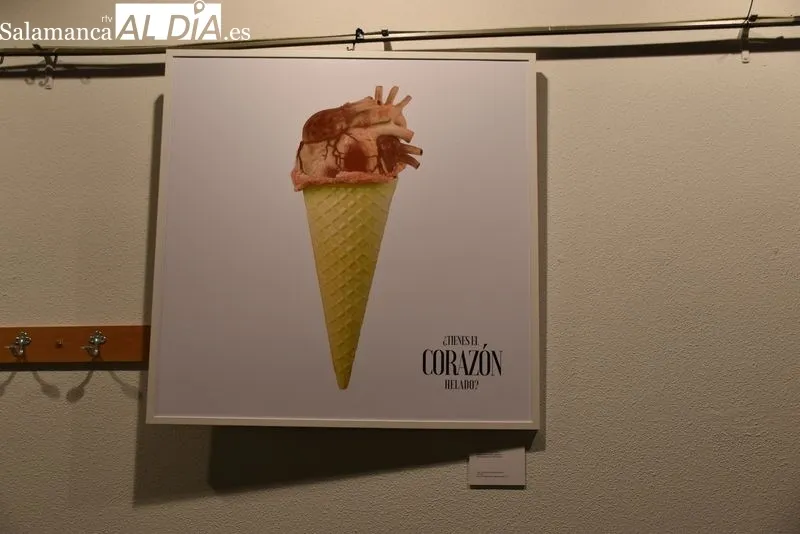 Exposición ‘Mujer-ES, no más cuentos’, de la artista Coral Corona en la Casa de la Mujer. Foto de Vanesa Martins