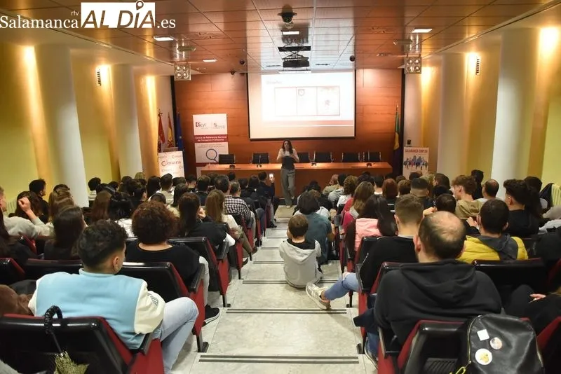 I Feria de Empleo y Emprendimiento de Salamanca, en la Cámara de Comercio. Foto de Vanesa Martins