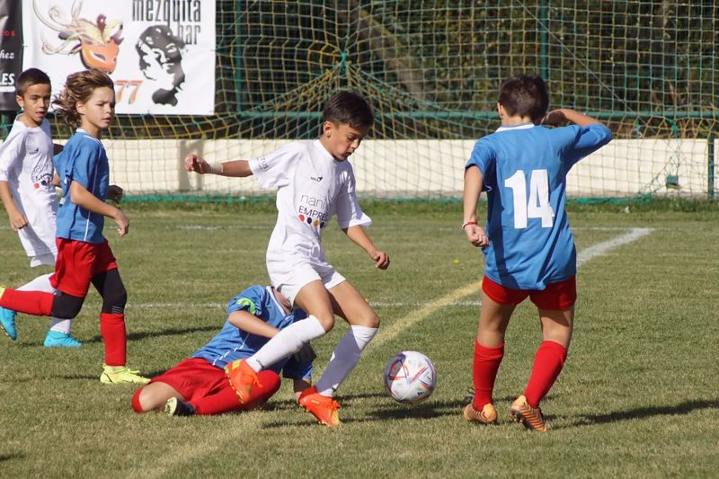 Foto 1 - El Alba de Tormes CF disputa dos partidos en La Dehesa este fin de semana