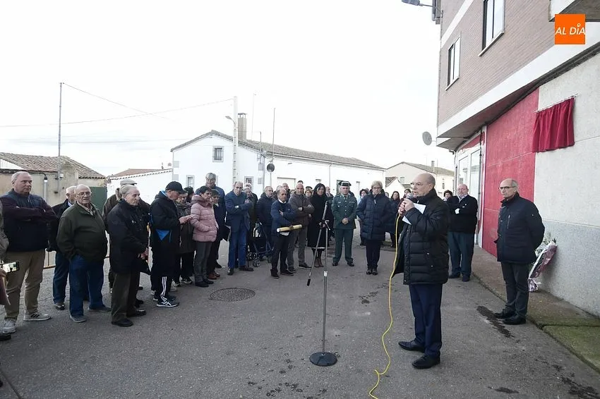 Foto 3 - La Fuente de San Esteban dedica una calle a la m&eacute;dica de la localidad v&iacute;ctima del coronavirus