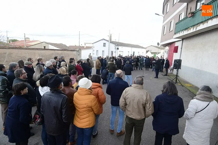 Foto 4 - La Fuente de San Esteban dedica una calle a la m&eacute;dica de la localidad v&iacute;ctima del coronavirus