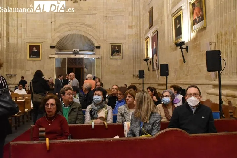 El presidente de la Junta de Castilla y León inaugura el ciclo de conferencias en el Convento de San Esteban. Fotos: Vanesa Martins