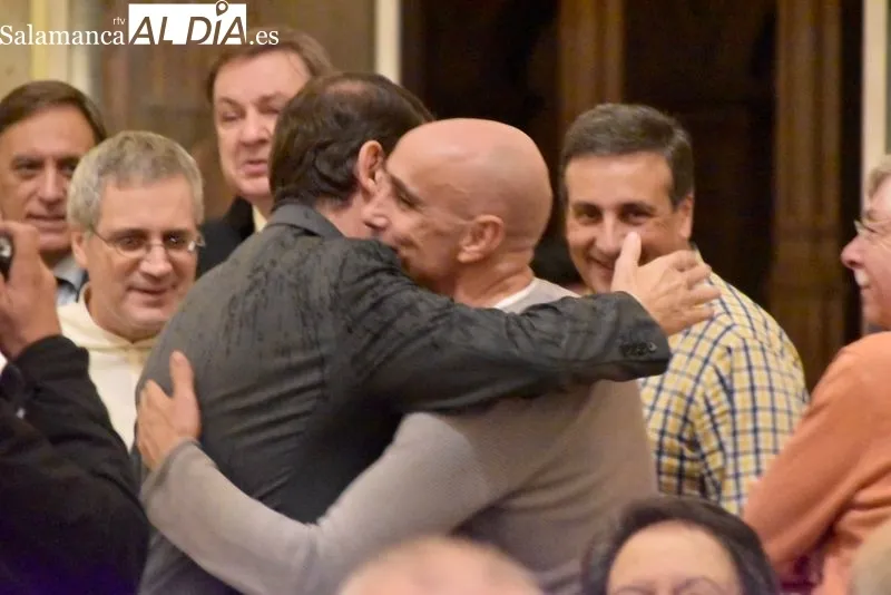 El presidente de la Junta de Castilla y León inaugura el ciclo de conferencias en el Convento de San Esteban. Fotos: Vanesa Martins