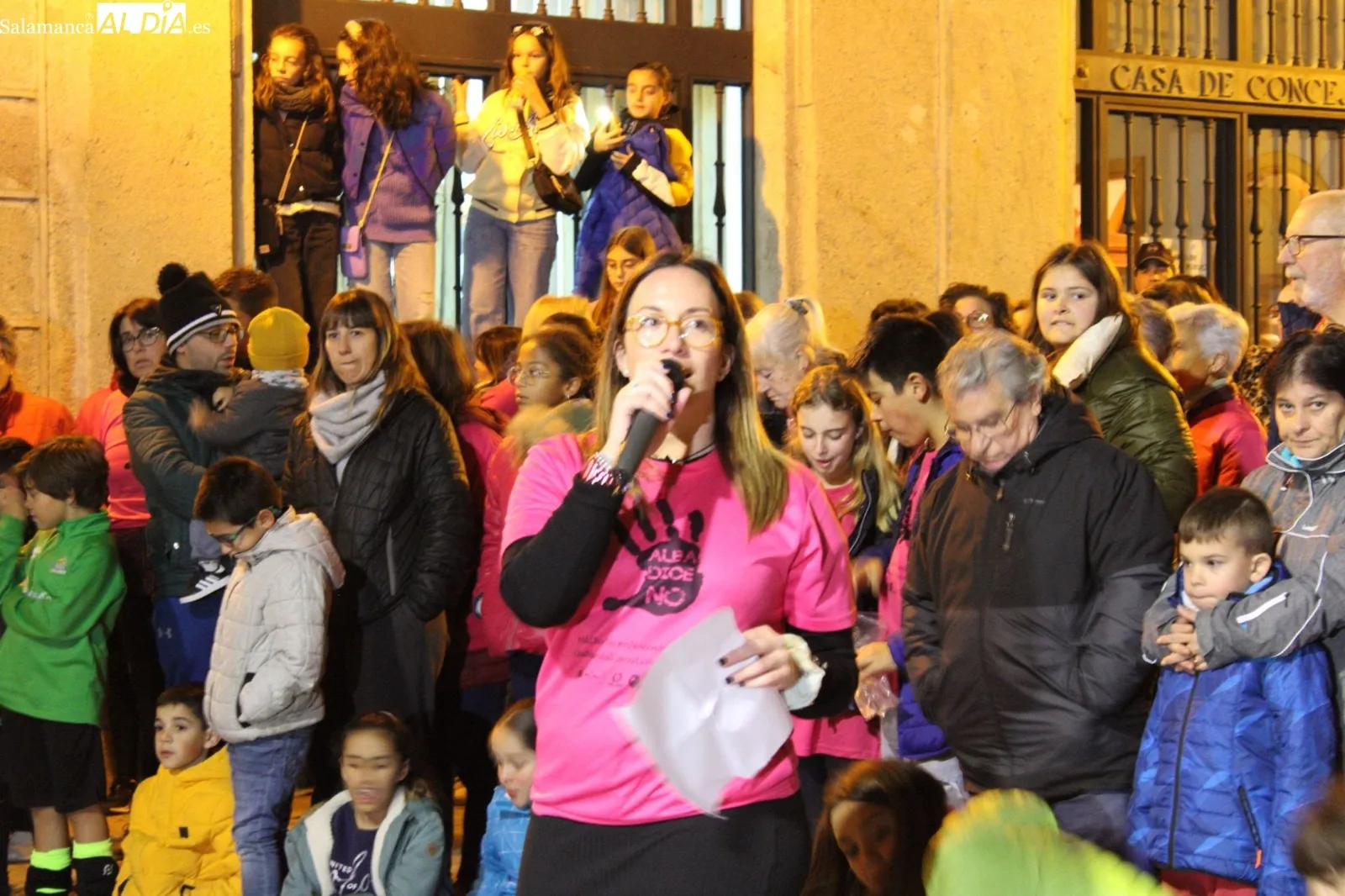 Foto 10 - Los albenses se unen en una marcha contra la Violencia de G&eacute;nero