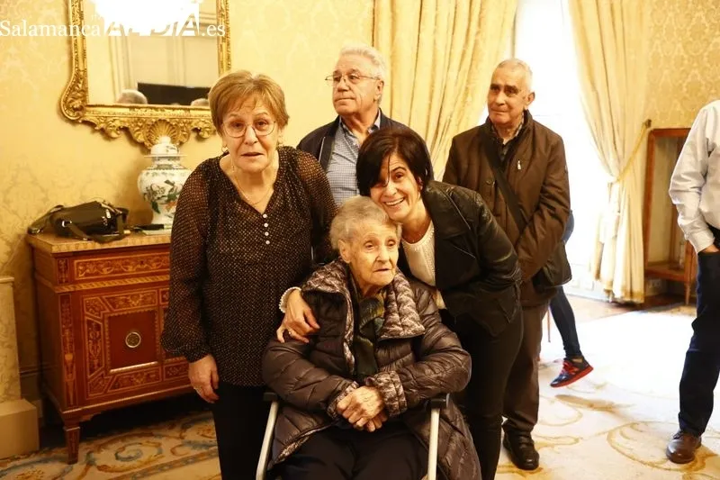 Homenajea a personas centenarias realizado en el Ayuntamiento de Salamanca. Foto de David Sañudo