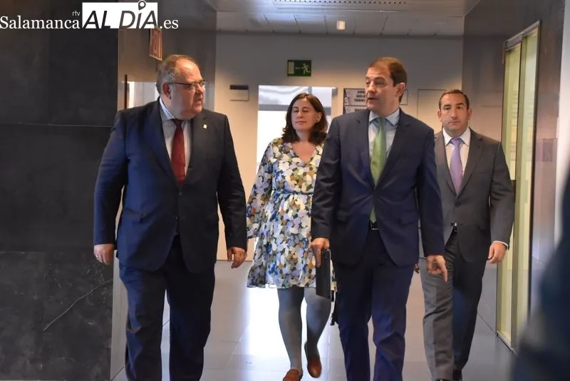 Presentación en Salamanca del nuevo calendario de vacunación del Sistema Público de Salud de Castilla y León. Foto de Vanesa Martins