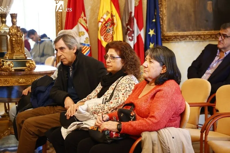 Presentación en el Ayuntamiento de la modernización de los barrios Pizarrales y Blanco. Foto de David Sañudo