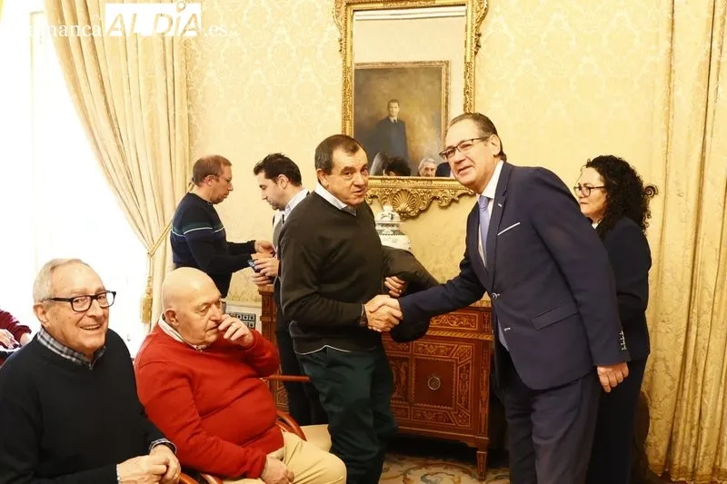 Presentación en el Ayuntamiento de la modernización de los barrios Pizarrales y Blanco. Foto de David Sañudo