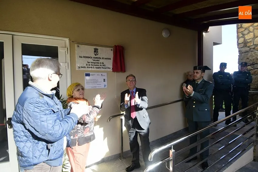 Foto 11 - El Payo inaugura por todo lo alto su anhelada residencia para personas mayores