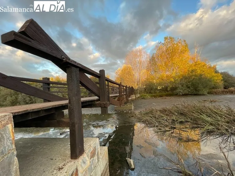 Foto 10 - El r&iacute;o Tormes, con el caudal bajo a su paso por Alba