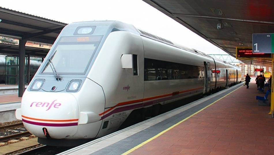 Foto de archivo de un tren en la estación de Salamanca