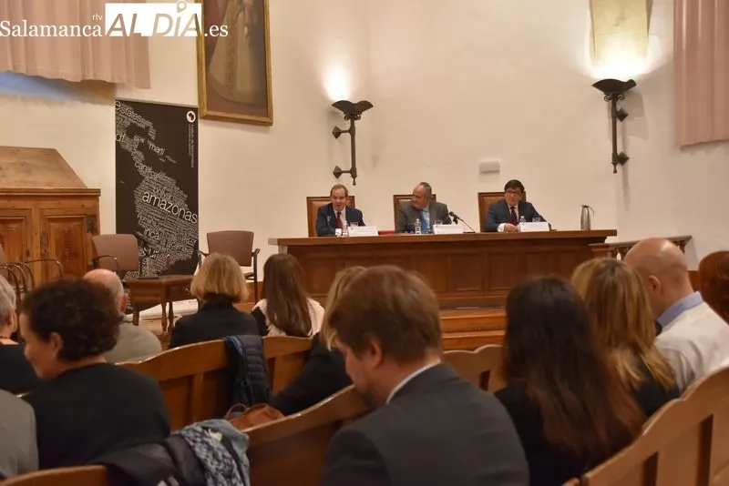 Acto en el Aula Salinas con motivo del trigésimo aniversario de la creación del Instituto de Iberoamérica de la Universidad de Salamanca (USAL)